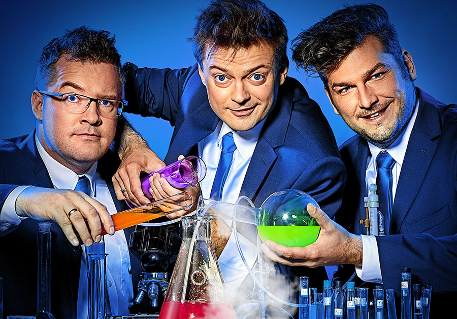 KEREZA to wyłączny manager kabaretu Smile